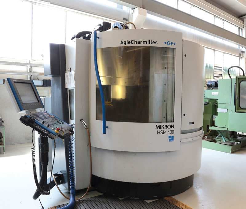 Formpressen für Kunststoffprodukten